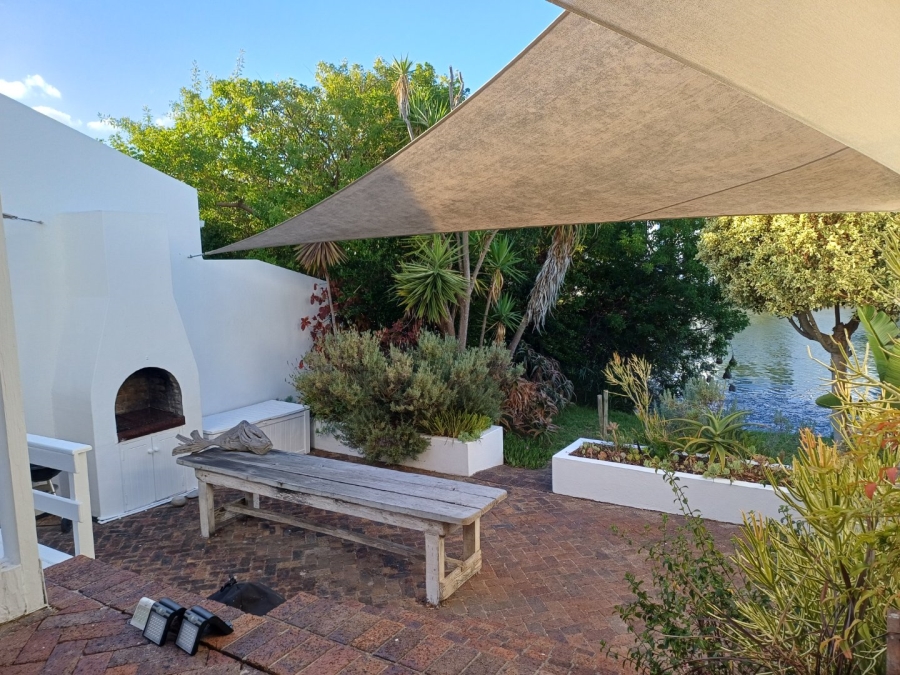 3 Bedroom Property for Sale in Marina Da Gama Western Cape